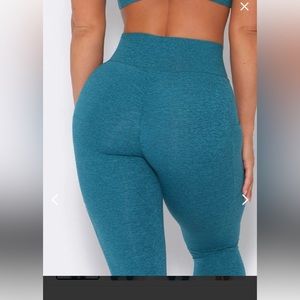 Bombshell Sportswear curve leggings size large